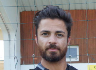 Quand le préparateur physique devient joueur…