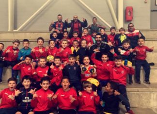 Quand les stagiaires encouragent l’équipe première de Langon