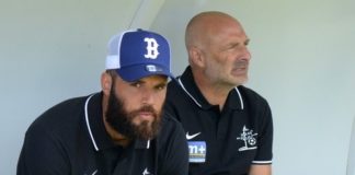 Le staff de Lège Cap Ferret communiqué