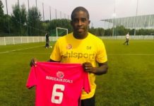 Rio Mavuba signe à…