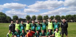 Les équipes de district à la recherche des maillots !