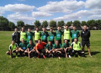 Les équipes de district à la recherche des maillots !