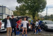 La photo du week end – Quand le kop de supporters se retrouve dans les vestiaires…