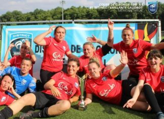 Coupe du district féminine à 8 : Eysines soulève le trophée