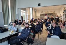 La photo du week-end : Quand le football amateur se rassemble derrière l’équipe de France