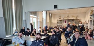 La photo du week-end : Quand le football amateur se rassemble derrière l’équipe de France