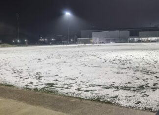 Insolite : les entrainements sous la neige en Gironde